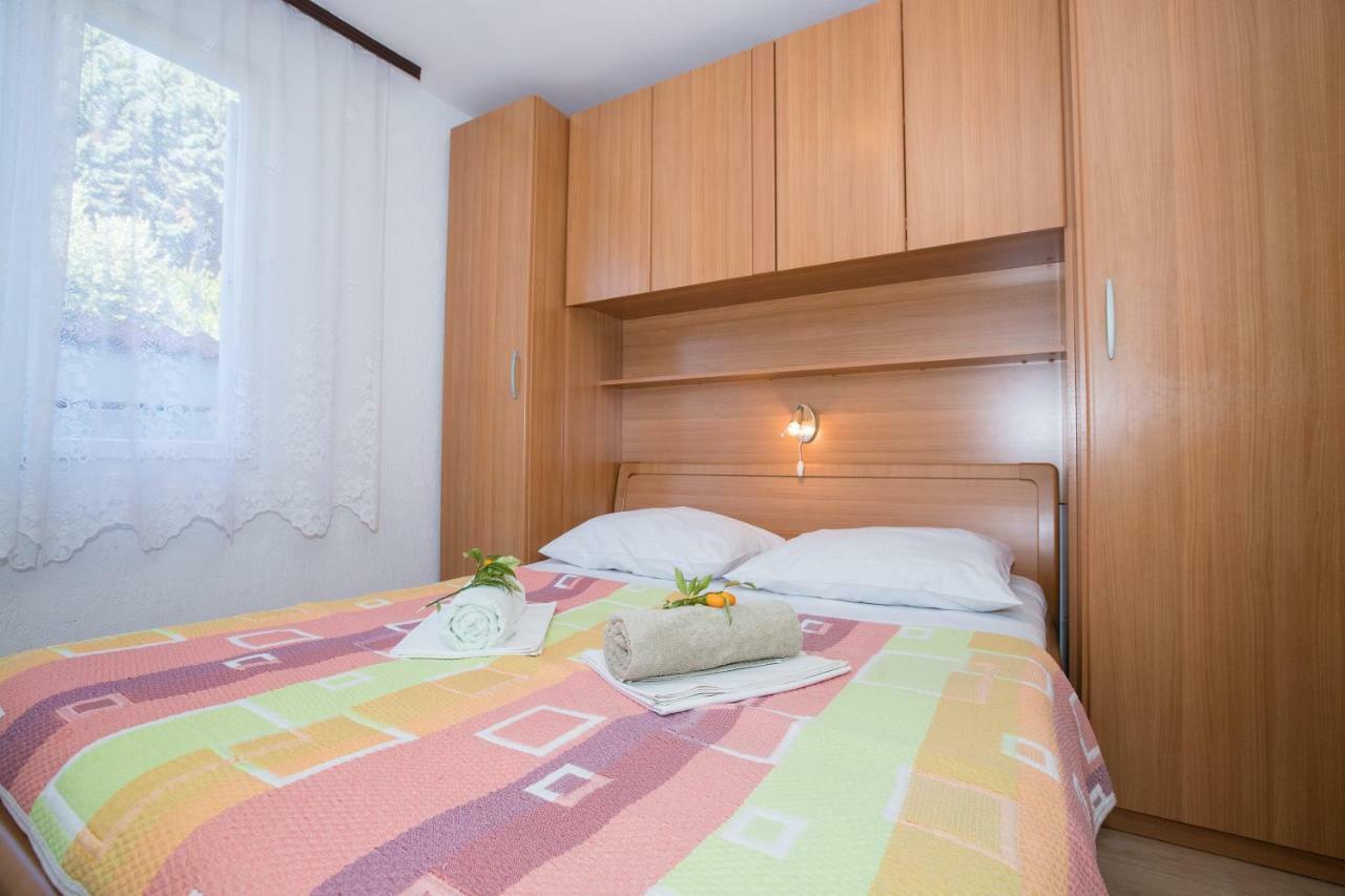 Apartments Dania 洛帕 外观 照片